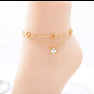 COPY - beautiful clover anklet